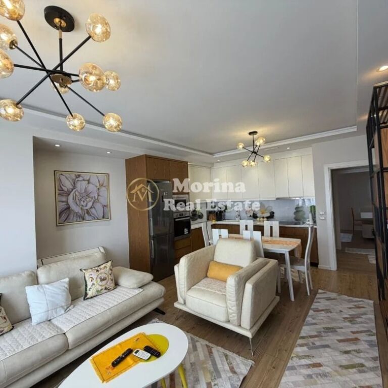 Qera | Apartament 4 + 1 | Fresku| 600 €/muaj