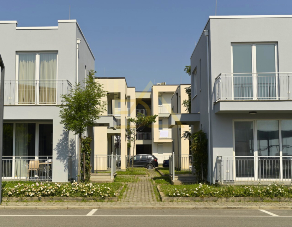 Talea Coast, Tale, Lezhë