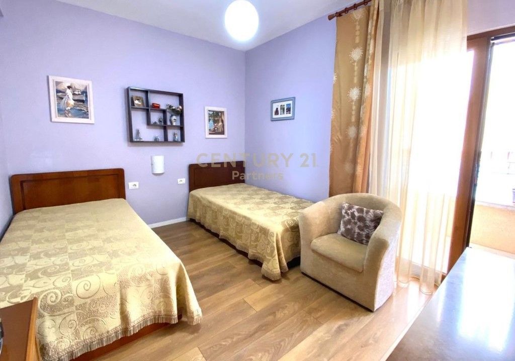 APARTMENT 2+1, VASIL SHANTO