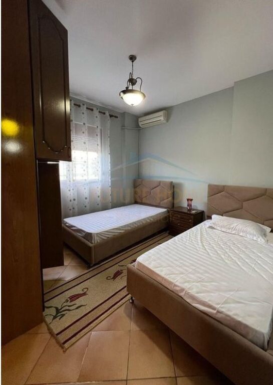 Qira, Apartament 1+1, 21 Dhjetori