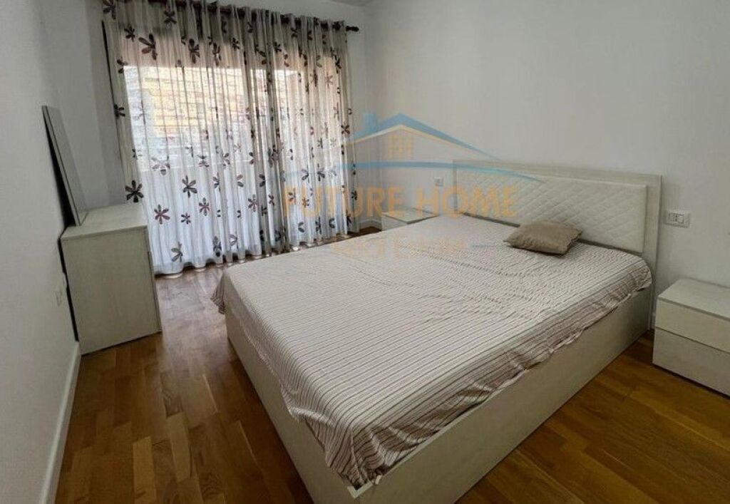 Qera,Apartament 2+1+2+Post Parkimi, Kompleksi Molla, Astir, Tiranë
