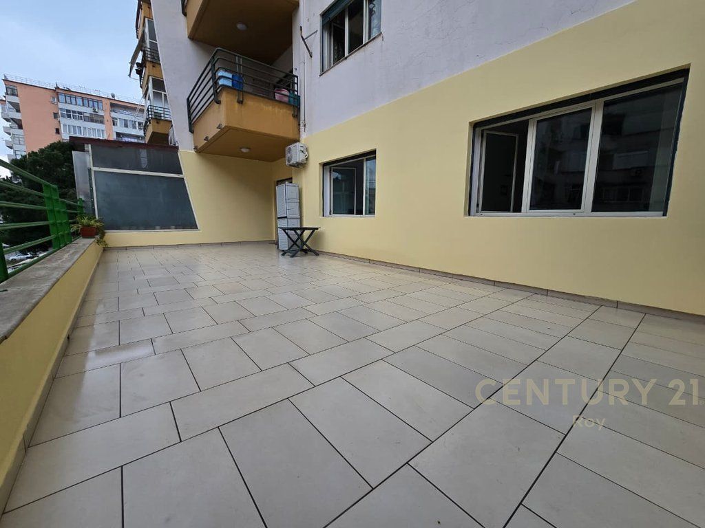 APPARTAMENTO IN AFFITTO 2+1+ VERANDA A VOLLGA!!