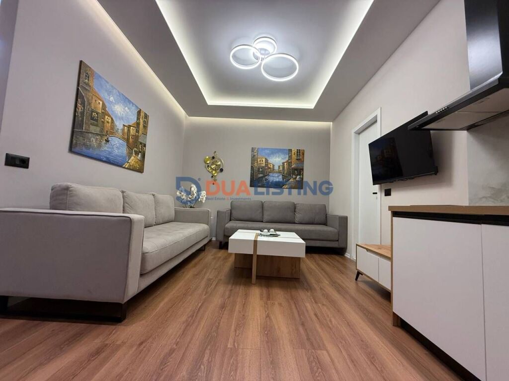 VENDIAMO 4 STUDIO INVESTITI + POSTO AUTO VICINO AL CENTRO!