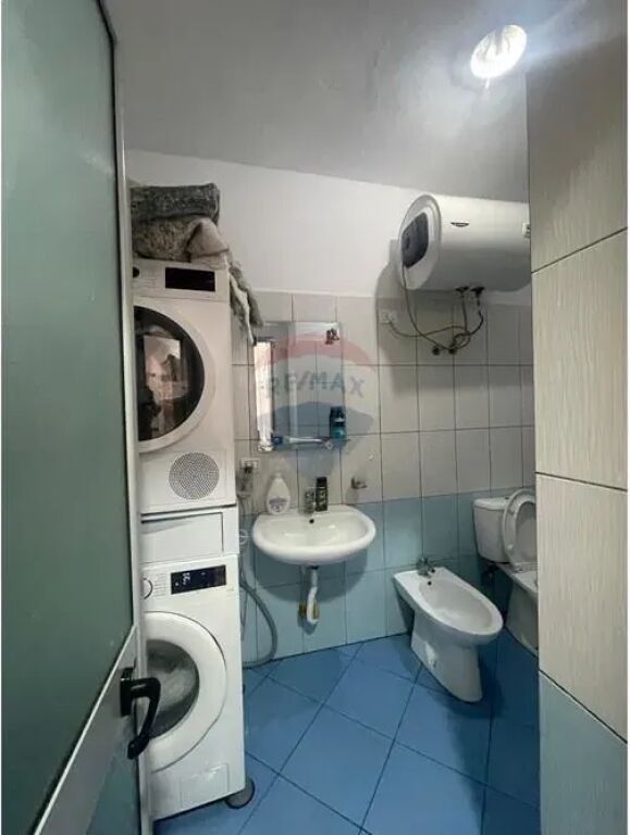 APARTAMENT 1+1 PER SHITJE NE MISTO MAME,Kombinat
