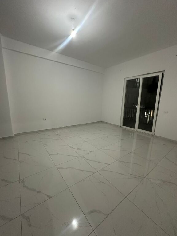 APARTAMENT ME QERA 2+1