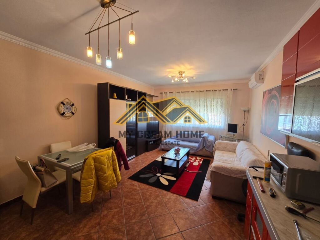 Appartamento 1+1 In Affitto sulla nuova strada del Porto, Durrës