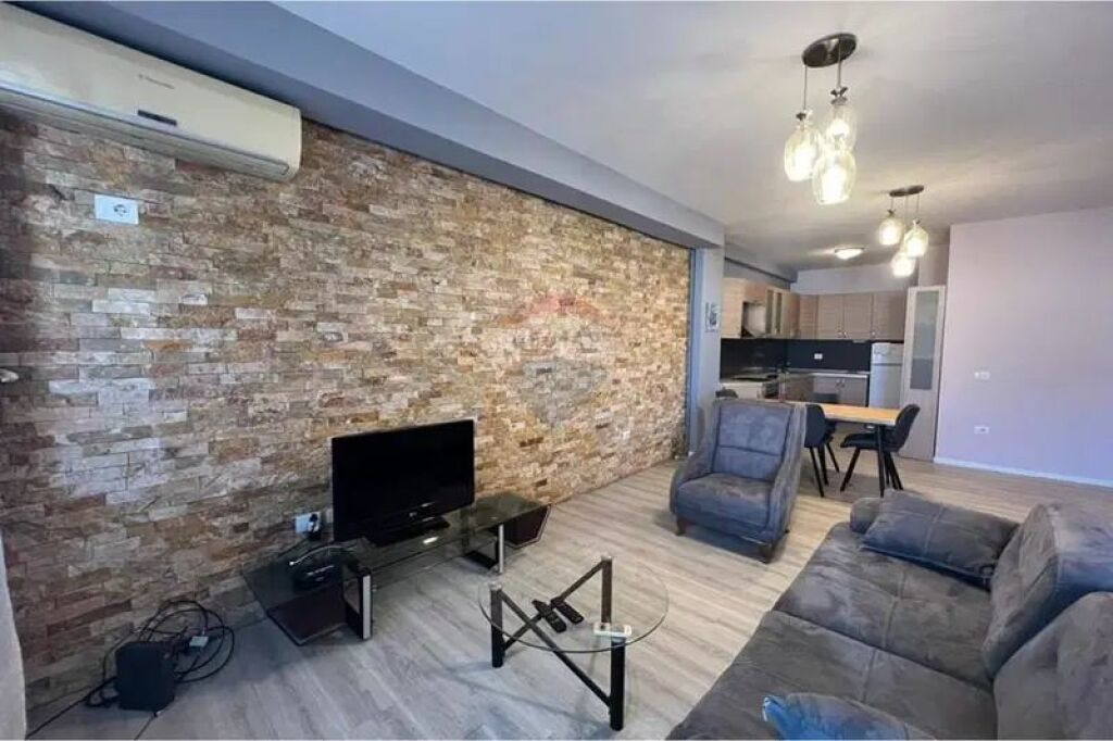 Apartament 2+1 me qira tek Rruga e Kavajes