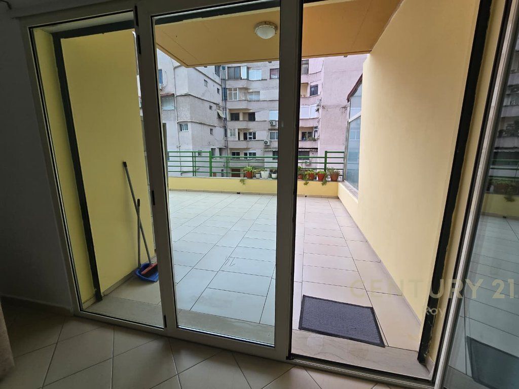 APPARTAMENTO IN AFFITTO 2+1+ VERANDA A VOLLGA!!