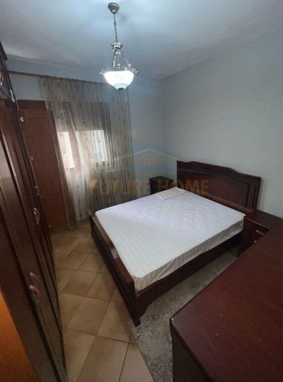 Qira, Apartament 1+1, 21 Dhjetori