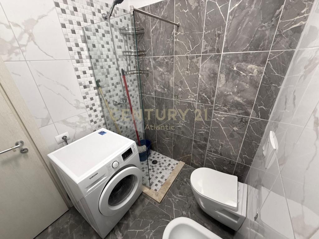 Apartament 1+1 Me Qira në Rruga e re e Portit, Durrës - 500€ | 71 m²
