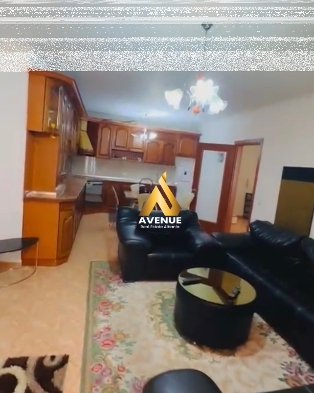 Apartament 2+1+2 me qera – Zogu i Zi, përballë karburant Gazheli, Tiranë