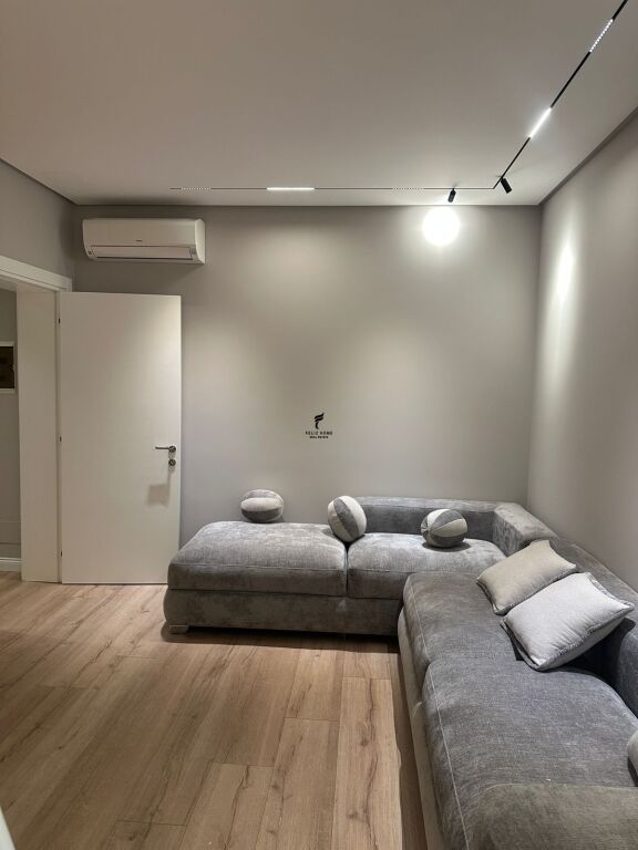 APARTMENT 2+1 FOR SALE VASIL SHANTO 250,000 EURO