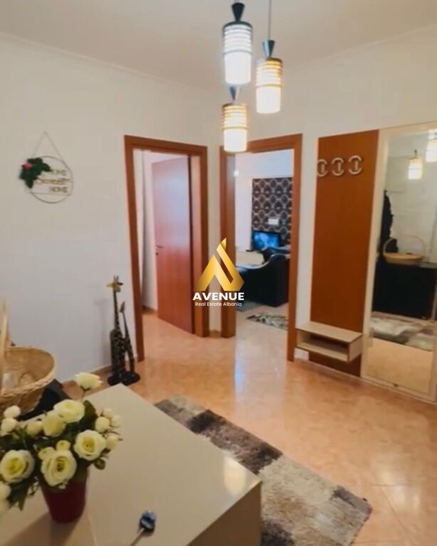 Apartament 2+1+2 me qera – Zogu i Zi, përballë karburant Gazheli, Tiranë