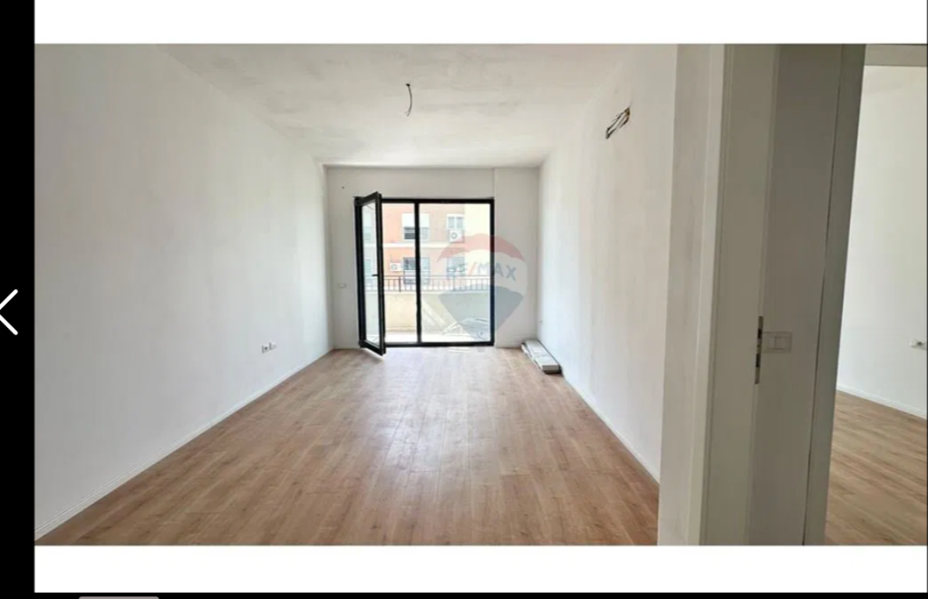 Apartament per shitje 1+1 tek Liqeni i Thate
