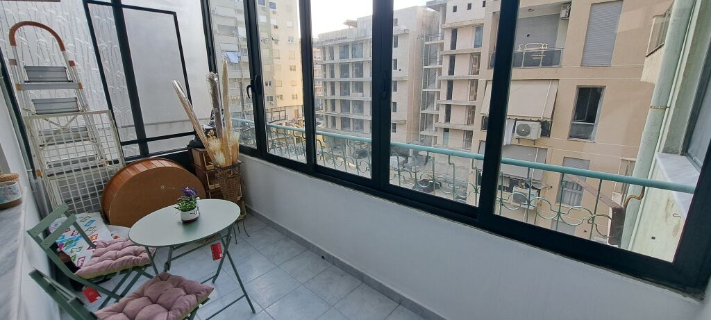 Affitasi apartamento 2+1+2 a Volga Durazzo