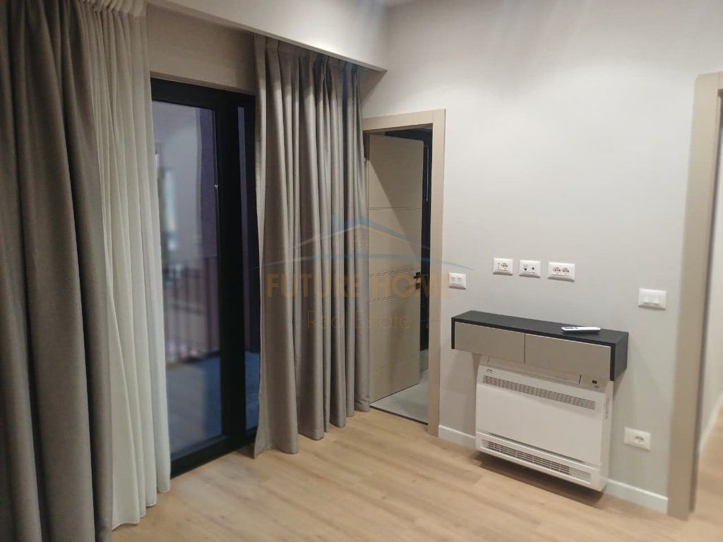 Apartment 2+1 for sale, Garden Building, Kavaja Street.