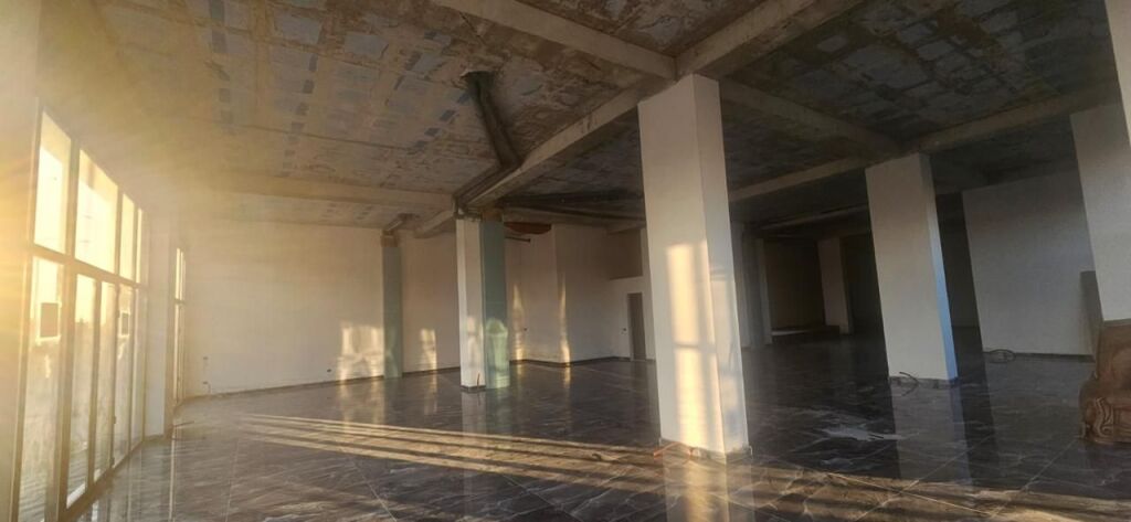 Ambient biznesi me Qira ne Paskuqan