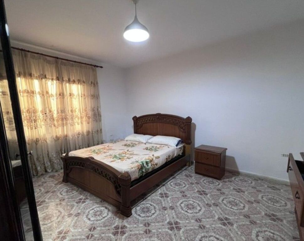 Qera, Apartament 2+1, post parkimi  Ish Parku i Autobuzave , Tirane.