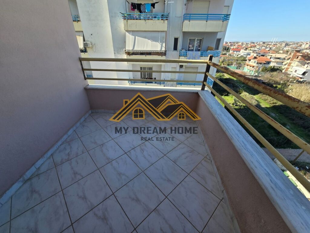 JEPET ME QERA APARTAMENT 2+1 PLAZH ILIRIA DURRES!