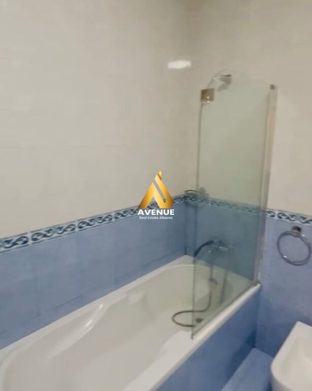 Apartament 2+1+2 me qera – Zogu i Zi, përballë karburant Gazheli, Tiranë