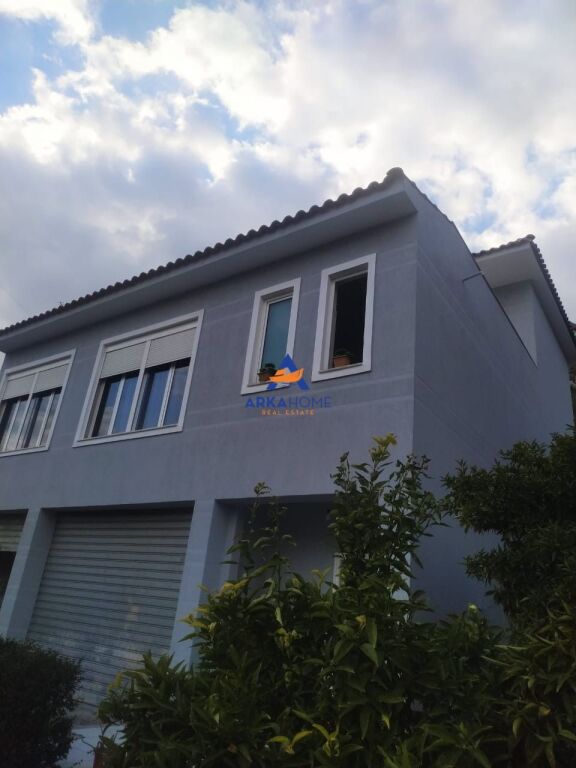 SHITET SHTEPI PRIVATE 2 KATESHE "TE KAFJA RREMES" 220.000 EURO