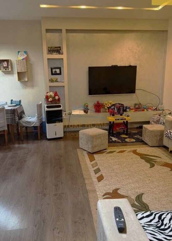 Shitet , Apartament 2+1 Unaza e Re ,Tirane