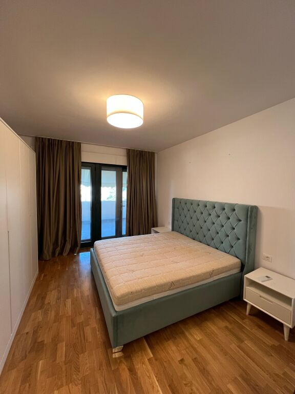 Apartament me Qera 3+1+2 te blloku