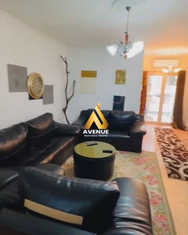 Apartament 2+1+2 me qera – Zogu i Zi, përballë karburant Gazheli, Tiranë