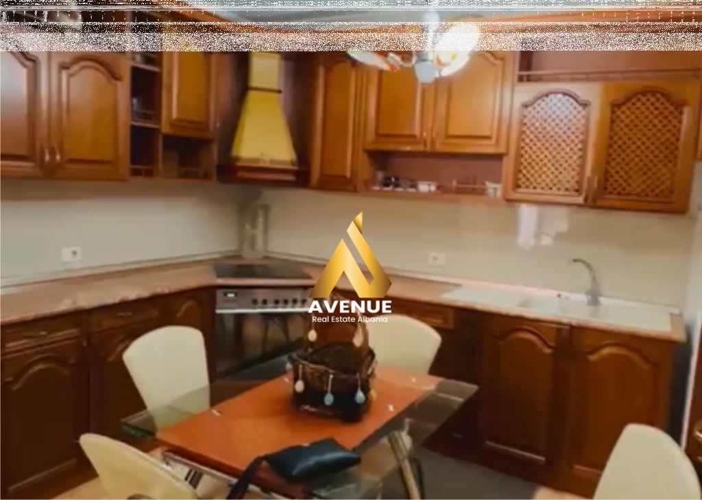 Apartament 2+1+2 me qera – Zogu i Zi, përballë karburant Gazheli, Tiranë