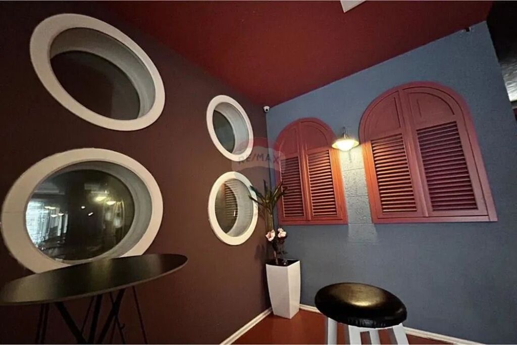 🎶 Ambient Komercial për Qira – Ideal për Muzikë Live në Vlorë