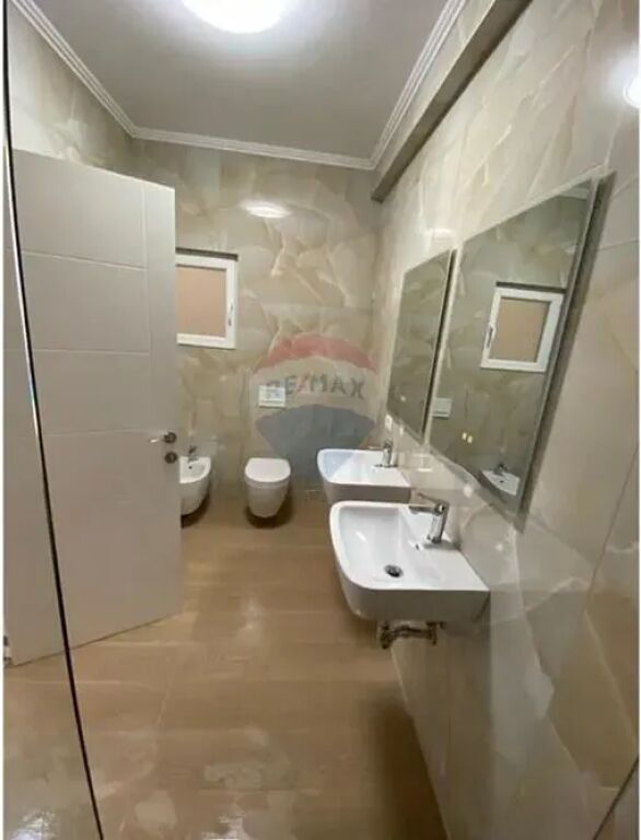 Apartament 1+1 me qira Bulevardi Ri