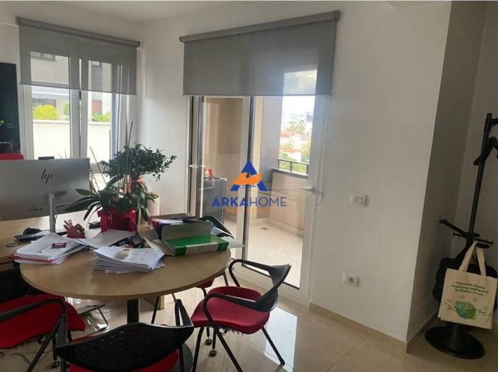 OFFICE FOR RENT 105M2 "MYSLYM SHYRI" 1400 EURO