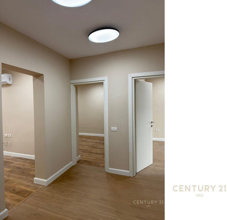 2+1 APARTMENT FOR SALE NEAR PETRO NINIT!