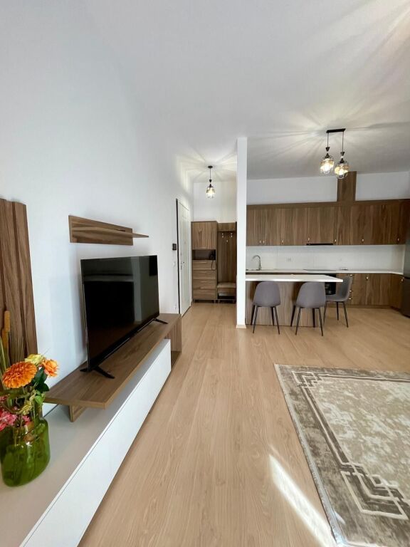 APPARTAMENTO 2+1+ PARCHEGGIO IN AFFITTO A DELIJORGJI!