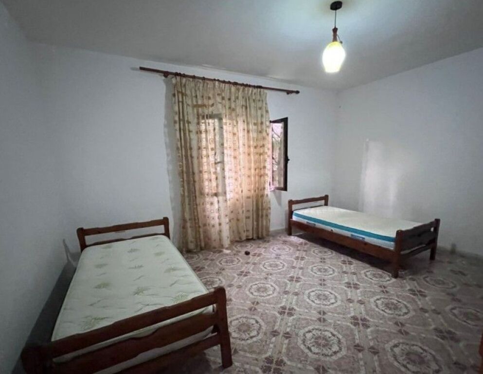 Qera, Apartament 2+1, post parkimi  Ish Parku i Autobuzave , Tirane.
