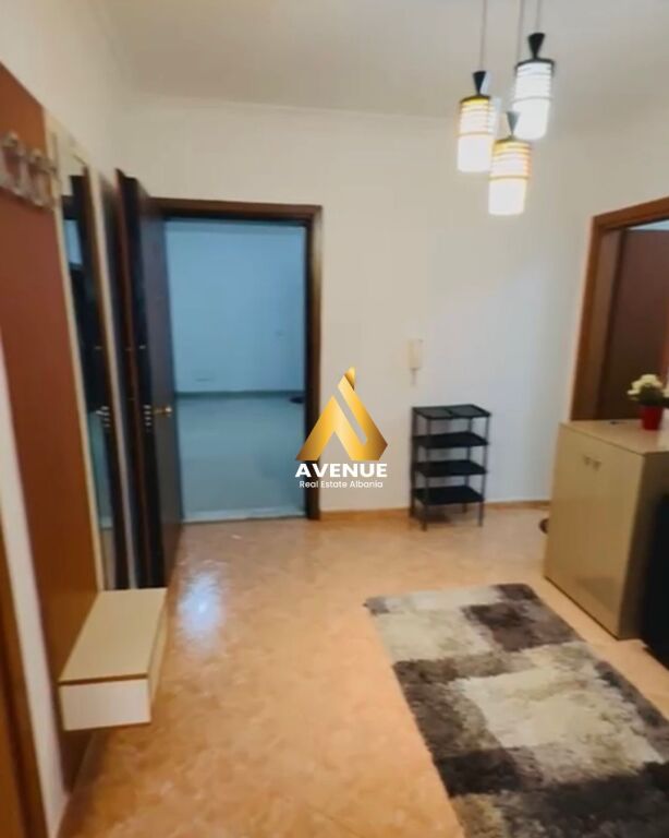Apartament 2+1+2 me qera – Zogu i Zi, përballë karburant Gazheli, Tiranë