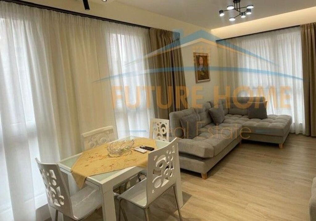 Qira, Apartament 1+1, 21 Dhjetori