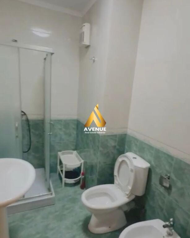 Apartament 2+1+2 me qera – Zogu i Zi, përballë karburant Gazheli, Tiranë