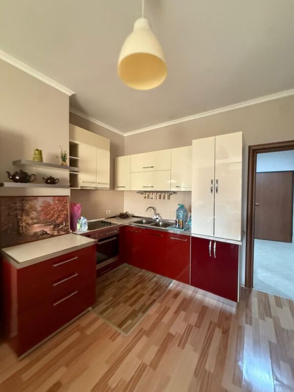 VENDESI APPARTAMENTO 1+1+BALCONE VICINO URBAN GATE, NUOVO ANELLO 115.000 EURO