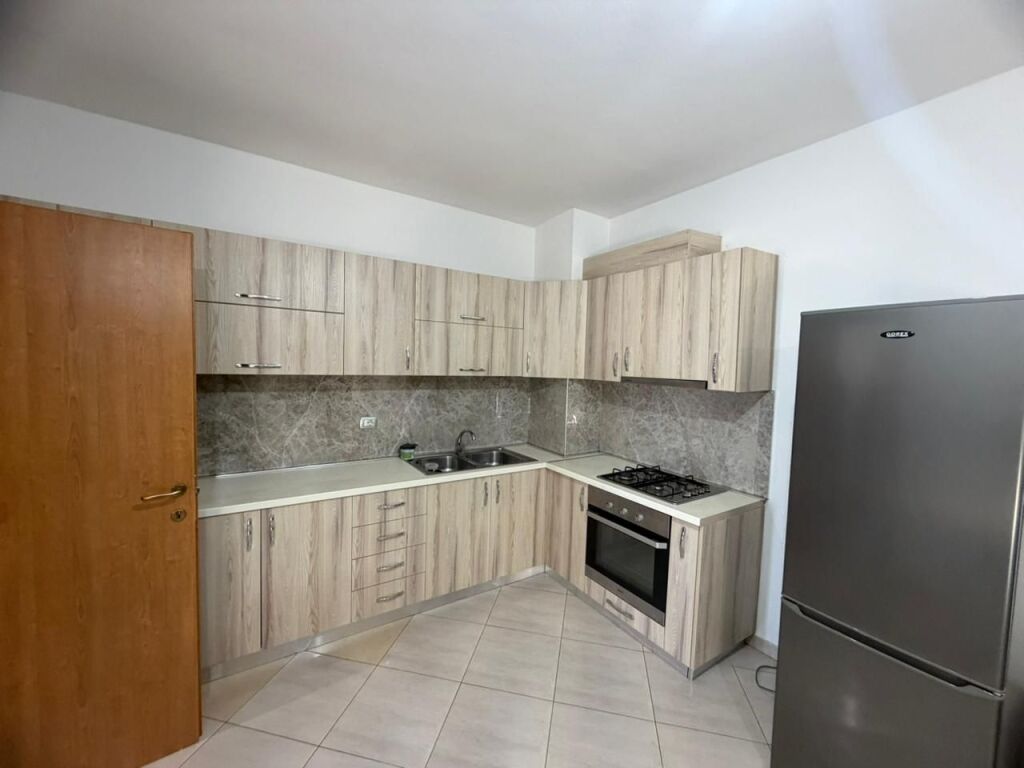 Qira, Apartament 2+1, Spitali, Durrës