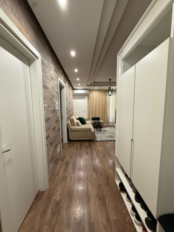 Apartament me qera 2+1 tek Ish Fusha e Aviacionit (ID B2201792) Tirane