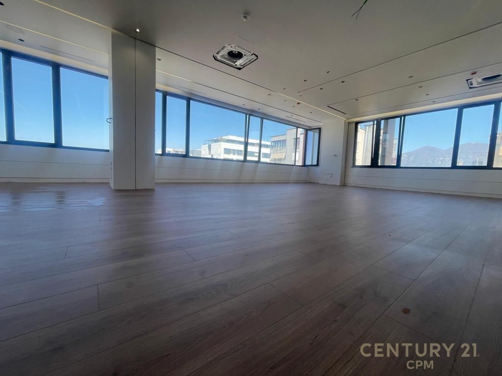 Jepet me qira zyrë në Kompleksin Delijorgji