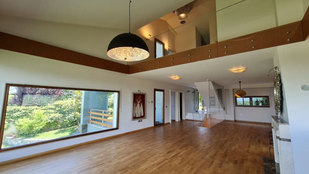 VILE LUKSOZE PER SHITJE TEK ZONA TEG