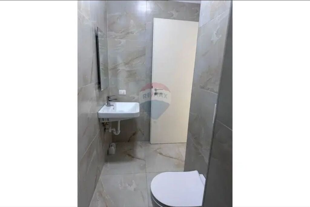 Apartament 2+1 me qera Kompleksi Kontakt