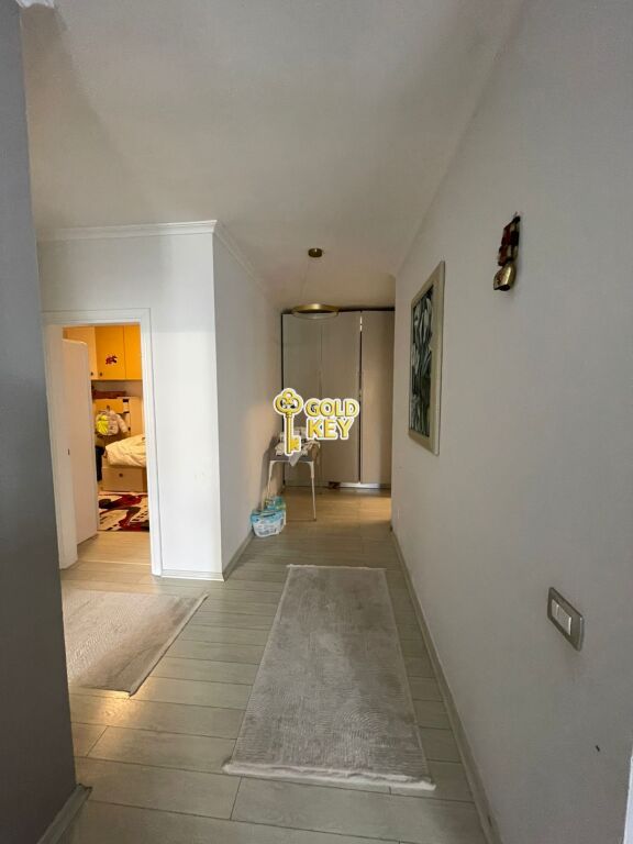 🏡 SHITET APARTAMENT 2+1+1 SALLON VEC +BALLKON MUNDESI PER 3+1 GJYKATA DURRES