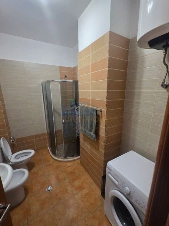 Shitet Apartament 1+1,Misto Mame,Tirane.