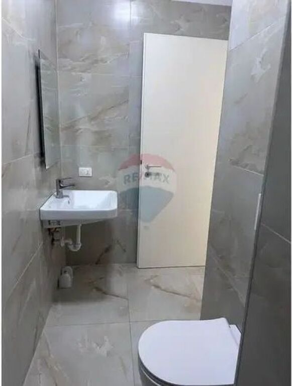 Apartament 2+1 me qera Kompleksi Kontakt