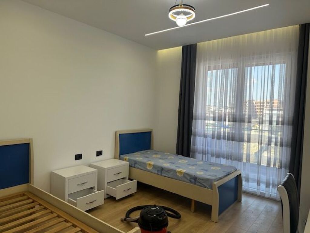 Appartamento 2+1+parcheggio di lusso a Paskuqan presso Rez.Hallaci