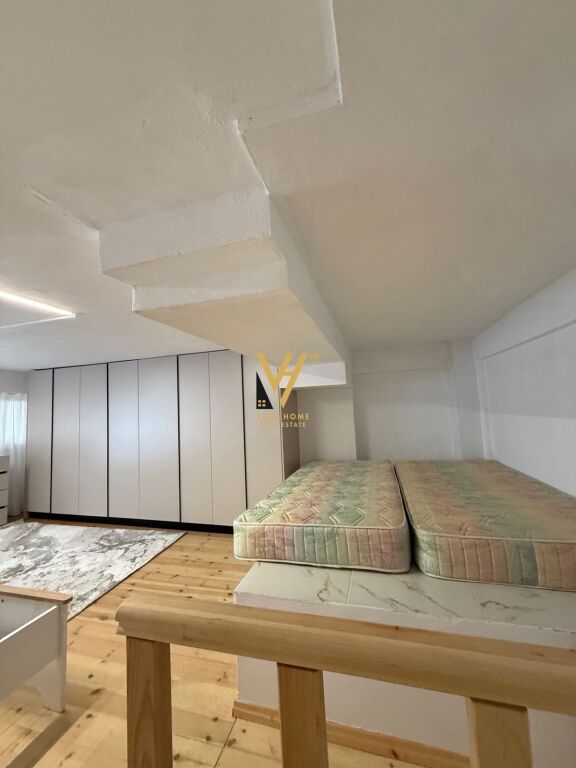 JEPET APARTAMENT 1+1 ME QERA TE RRUGA E DIBRES 65.000 LEKE