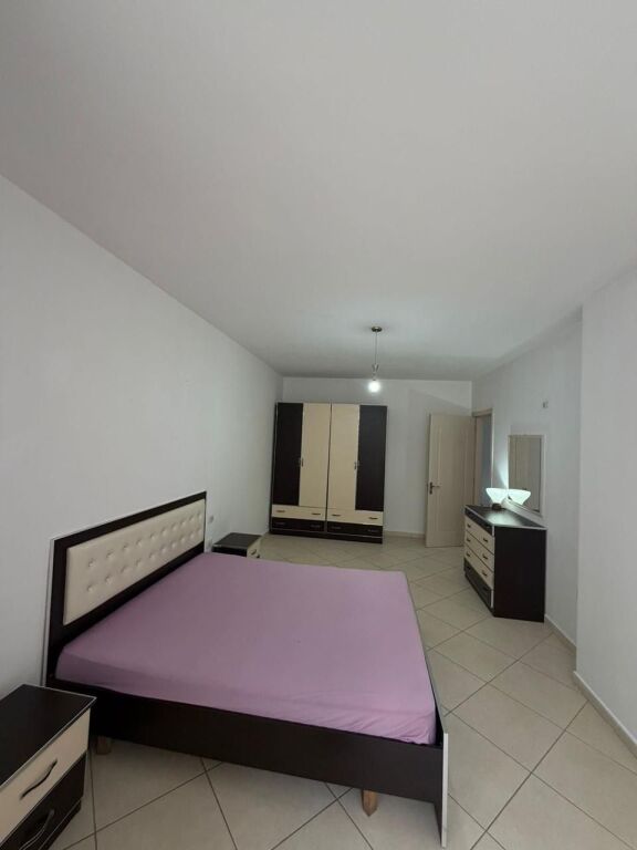 Apartament per qera